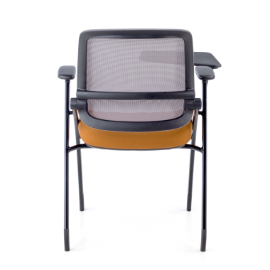 cadeira com palmatoria laranja com pala de escrita malha mesh bracos moveis 9