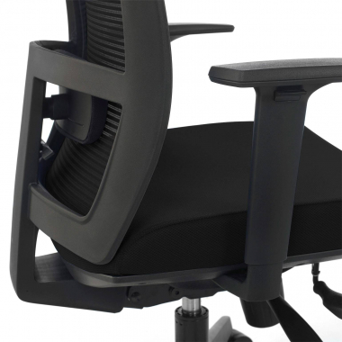 cadeira ergonomica preto estrutura preta malha mesh bracos regulaveis 1d apoio lombar 5