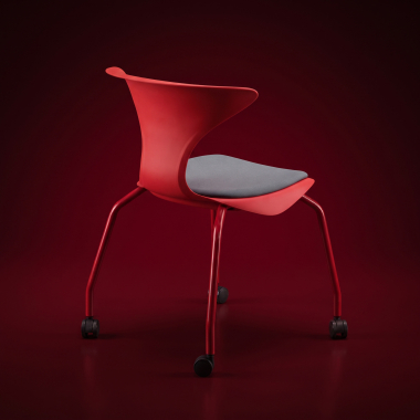 cadeira com palmatoria vermelho cadeira com rodizios plastico sem bracos 10