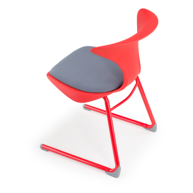 cadeira com palmatoria vermelho estrutura base patim plastico sem bracos 9
