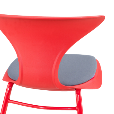 cadeira com palmatoria vermelho estrutura base patim plastico sem bracos 5