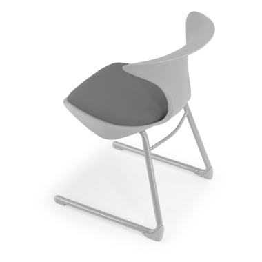 cadeira com palmatoria cinza estrutura base patim plastico sem bracos 9