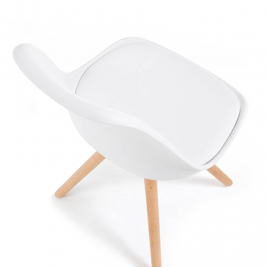 cadeira nordica branco cadeira patas de madeira plastico sem bracos 4