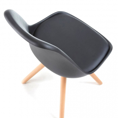 cadeira nordica preto cadeira patas de madeira plastico sem bracos 5