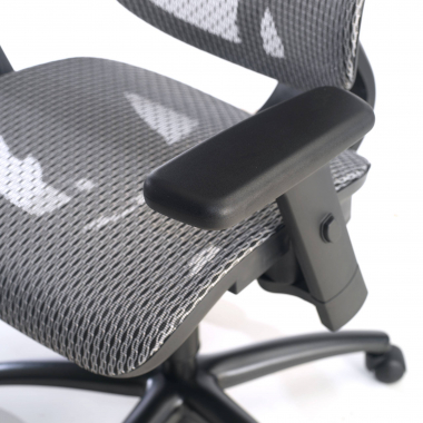cadeira ergonomica cinza estrutura negra malha mesh bracos regulaveis 3d apoio lombar duplo apoio de cabeca 7