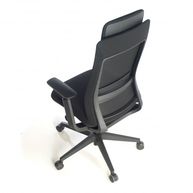 cadeira ergonomica preto estrutura negra tecido bracos regulaveis 3d 7