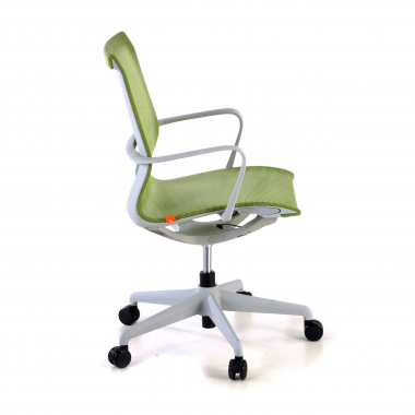 cadeira de design branco verde estrutura negra malha mesh bracos fixos 4