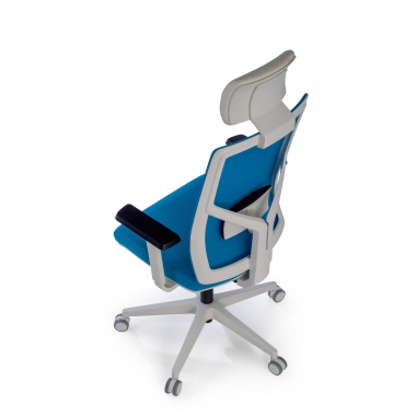 cadeira de escritorio branco azul estrutura branca reposacabecas malha mesh bracos regulaveis 1d apoio lombar apoio de cabeca 9