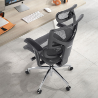 Cadeira executiva ergonómica Next1, modelo premium, com apoia cabeças