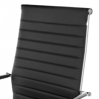 Cadeira design Spirit, apoio para braço de aço, encosto alto, polipele