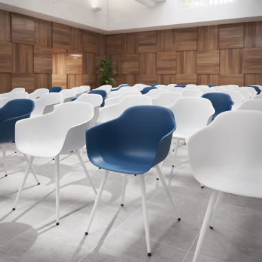 cadeira sala de espera branco azul 4 patas plastico bracos fixos 2