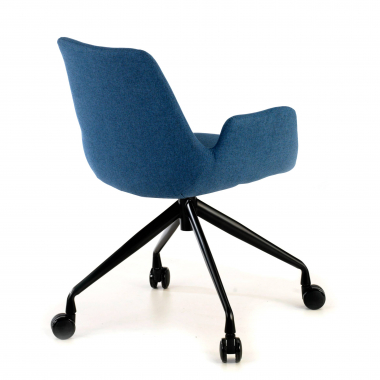 cadeira sala de espera preto azul giratoria com rodizios tecido bracos estofados 5