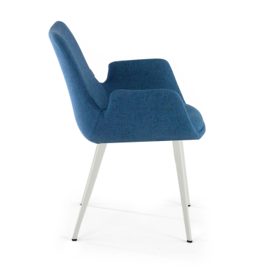 cadeira sala de espera branco azul 4 patas tecido bracos estofados 5