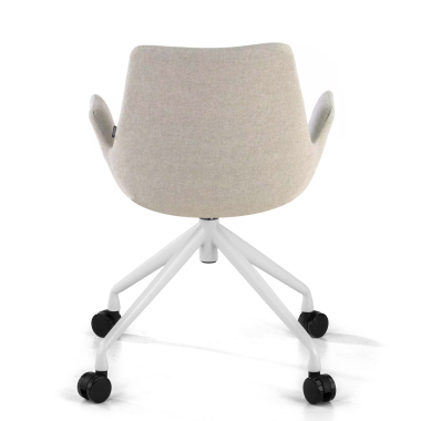 cadeira sala de espera branco cinza giratoria com rodizios tecido bracos estofados 6