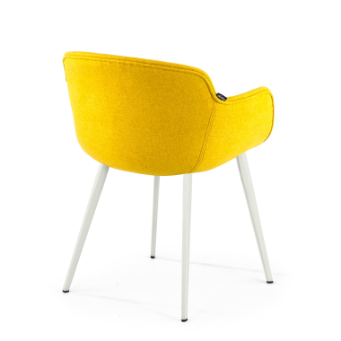 cadeira sala de espera branco amarelo 4 patas tecido bracos estofados 5