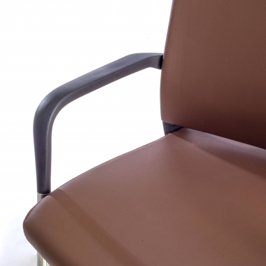 Cadeira Visitante Bali, encosto ergonómico, pele sintética 210680 - (Outlet)