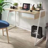 Escrivaninha Apex com gaveteiro e pés de design